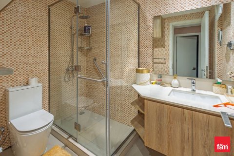 Villa in Dubai 4 bedrooms, 227.4 sq.m. № 50104 - photo 16
