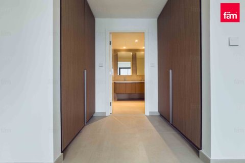 Apartment in Dubai 2 bedrooms, 98.6 sq.m. № 50106 - photo 8