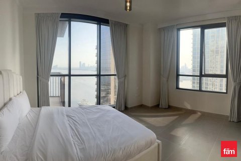 Apartment in Dubai 3 bedrooms, 179.3 sq.m. № 50095 - photo 8