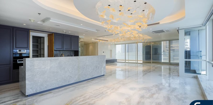 Ático en Dubai Marina, Dubai, 5 dormitorios, 422 m², № 76181