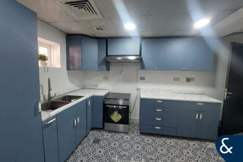 Villa in Jumeirah Village Triangle, Dubai 3 bedrooms, 289 sq.m. № 76183 - photo 8