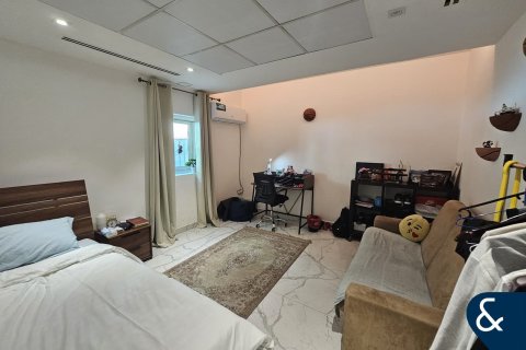 Villa in Jumeirah Village Triangle, Dubai 3 bedrooms, 289 sq.m. № 76183 - photo 15