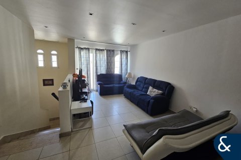 Villa in Jumeirah Village Triangle, Dubai 3 bedrooms, 289 sq.m. № 76183 - photo 9