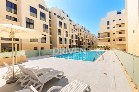 Apartment in Mirdif Hills, Mirdif, Dubai 3 bedrooms, 182.09 sq.m. № 140565 - photo 3