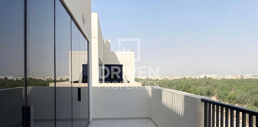 Apartment in Mirdif Hills, Mirdif, Dubai 3 bedrooms, 182.09 sq.m. № 140565