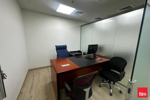 Снять в аренду офис в Бизнес-Бэе, Дубай: 126.3м², № 110187 - фото 8