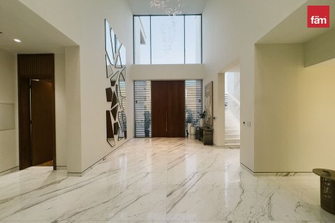 Villa in Dubai 7 bedrooms, 960 sq.m. № 110776