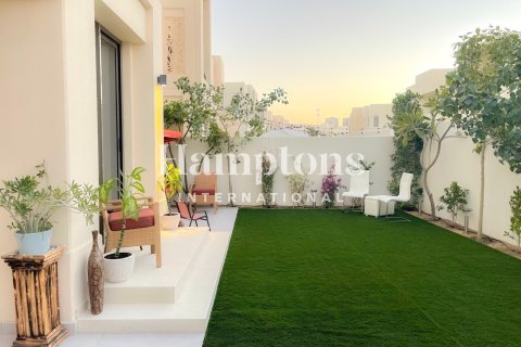تاون هاوس في Al Reem, المرابع العربية, دبي 3 غرف نوم, 283.72 م² رقم 112506