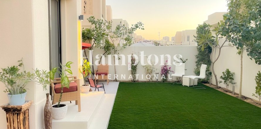 تاون هاوس في Al Reem, المرابع العربية, دبي 3 غرف نوم, 283.72 م² رقم 112506
