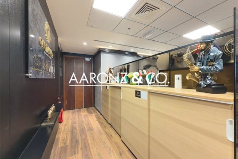 Купить офис в Джумейра Лейк Тауэрс, Дубай: 230м², № 90121 - фото 10