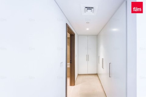 Apartment in Al Wasl, Dubai 2 bedrooms, 107.2 sq.m. № 59009 - photo 17