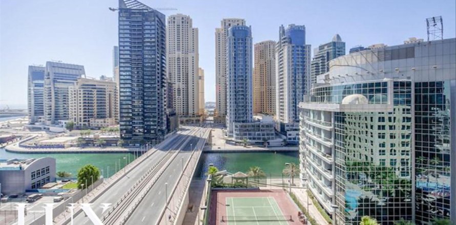 Appartement à The Waves, Dubai Marina, Dubai, 3 chambres, 184 m², № 46038