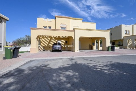 Villa in The Springs, Dubai 3 bedrooms, 209.8 sq.m. № 18403 - photo 1
