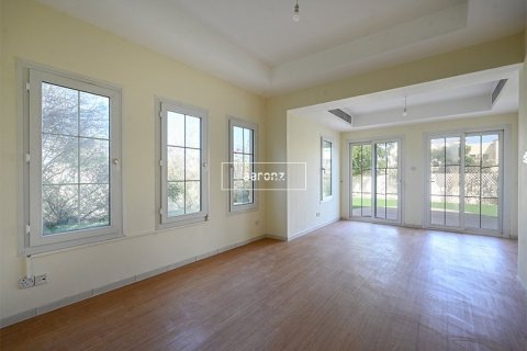 Villa in The Springs, Dubai 3 bedrooms, 209.8 sq.m. № 18403 - photo 5