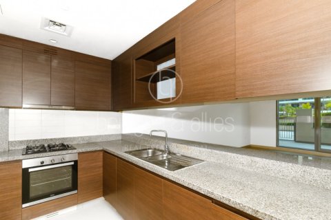Appartement à Dubai Hills Estate, Dubai, 2 chambres, 153.6 m², № 18392 - photo 3