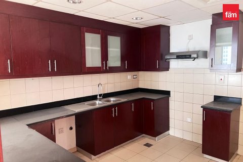 Apartment in Dubai 3 bedrooms, 178.5 sq.m. № 137684 - photo 8