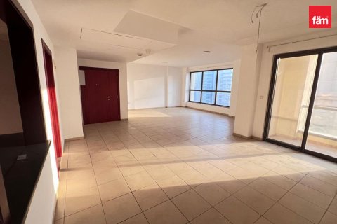 Apartment in Dubai 3 bedrooms, 178.5 sq.m. № 137684 - photo 6