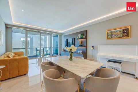 Apartment in Dubai 3 bedrooms, 202.2 sq.m. № 137688 - photo 17