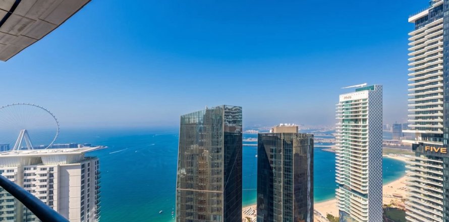 Apartment in Dubai 3 bedrooms, 202.2 sq.m. № 137688