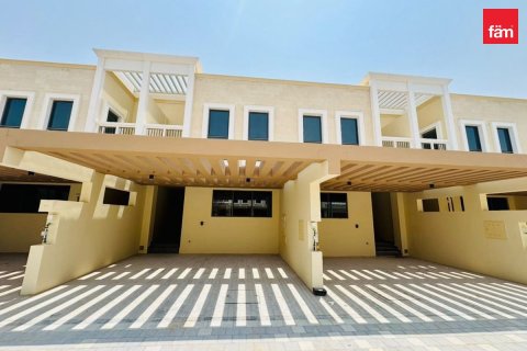 Maison de ville à Dubai, 4 chambres, 211.3 m², № 137696