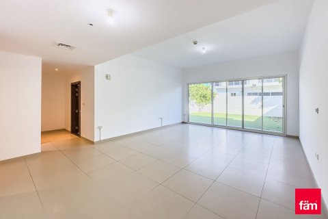 Adosado en Dubai, 3 dormitorios, 194.9 m², № 137686