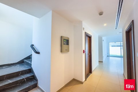 Adosado en Dubai, 3 dormitorios, 194.9 m², № 137686 - foto 6