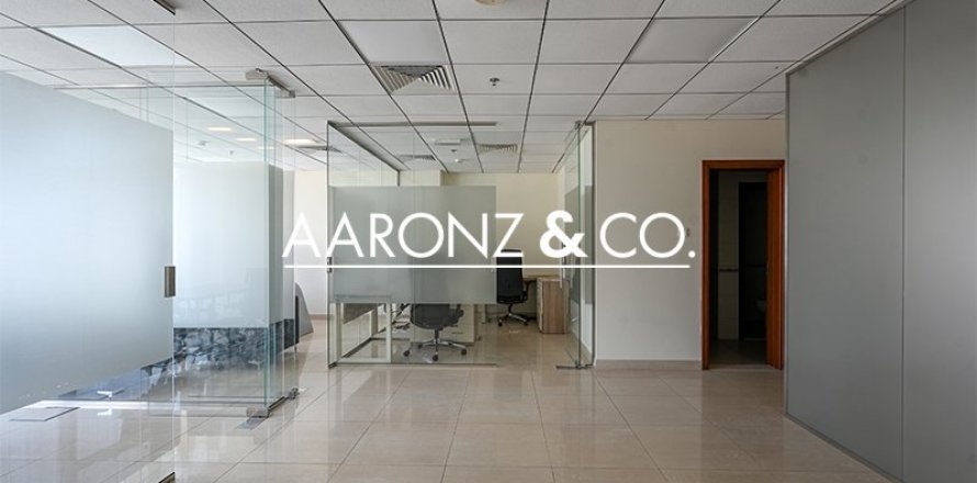 Bureau à Business Bay, Dubai, 87 m², № 86176