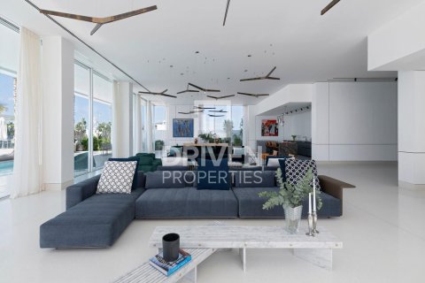 Villa à Jumeirah Bay Island, Jumeirah, Dubai, 5 chambres, 1603 m², № 86182 - photo 13