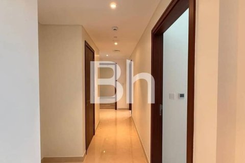 Apartment in Downtown Dubai (Downtown Burj Dubai), Dubai 3 bedrooms, 188 sq.m. № 56476 - photo 21
