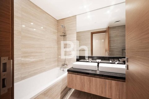 Apartment in Business Bay, Dubai 2 bedrooms, 109 sq.m. № 56488 - photo 8