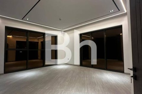 Villa in Nadd Al Sheba, Dubai 5 bedrooms, 193 sq.m. № 56489 - photo 25