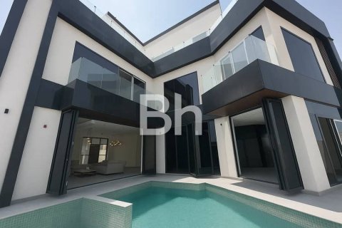 Villa in Nadd Al Sheba, Dubai 5 bedrooms, 193 sq.m. № 56489 - photo 16