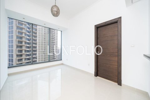 Apartment in Silverene, Dubai Marina, Dubai 1 bedroom, 57 sq.m. № 45926 - photo 1