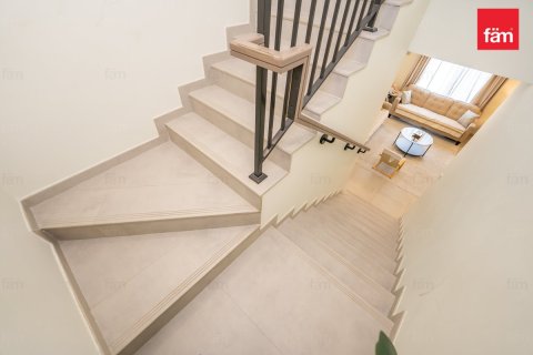 Villa in Dubai 2 bedrooms, 172.5 sq.m. № 52280 - photo 12