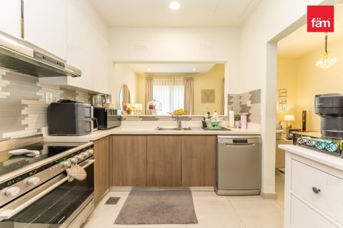 Villa in Dubai 2 bedrooms, 172.5 sq.m. № 52280 - photo 6