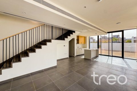 Villa in Arabian Ranches 3, Dubai 5 bedrooms, 317.73 sq.m. № 119795 - photo 3