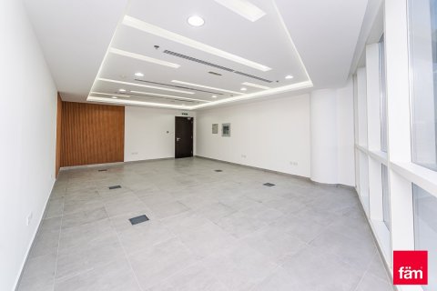 Купить офис в Бизнес-Бэе, Дубай: 52.3м², № 11743 - фото 1