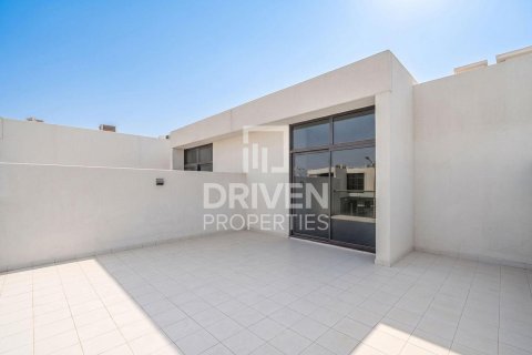 Townhouse in Dubai 3 bedrooms, 151.8 sq.m. № 127581 - photo 19