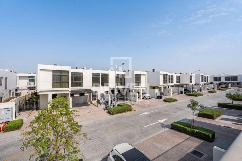 Townhouse in Dubai 3 bedrooms, 151.8 sq.m. № 127581 - photo 23