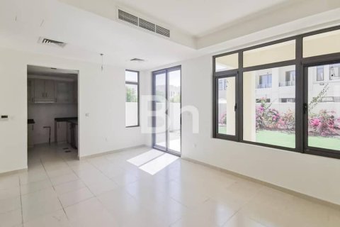 Villa in Reem, Dubai 3 bedrooms, 283 sq.m. № 57983 - photo 13