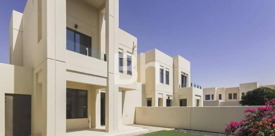 Villa in Reem, Dubai 3 bedrooms, 283 sq.m. № 57983