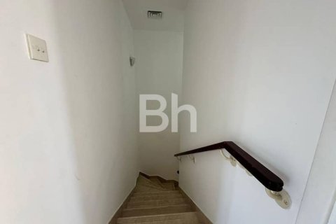 Villa en The Springs, Dubai, 2 dormitorios, 351 m², № 57981 - foto 2