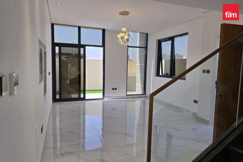 Villa en Dubai, 3 dormitorios, 174.7 m², № 10571 - foto 2
