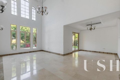 Villa à Jumeirah Islands, Dubai, 4 chambres, 1004 m², № 39216 - photo 4