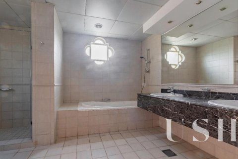 Villa à Jumeirah Islands, Dubai, 4 chambres, 1004 m², № 39216 - photo 12