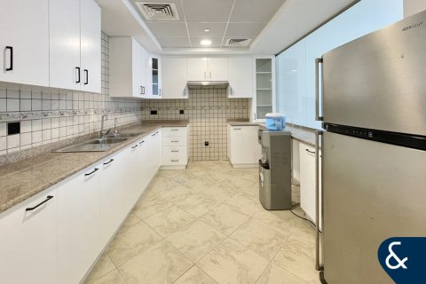 Apartamento en Motor City, Dubai, 3 dormitorios, 231 m², № 98247 - foto 4