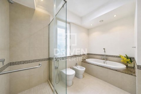 Duplex à The Fairmont Palm Residences, Palm Jumeirah, Dubai, 3 chambres, 636.29 m², № 135845 - photo 27