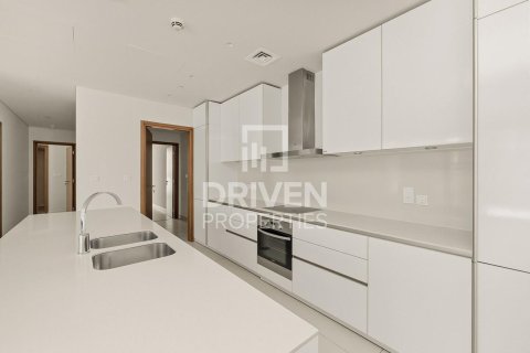 Apartment in City Walk, Dubai 3 bedrooms, 214.98 sq.m. № 135835 - photo 5