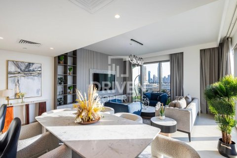 Apartment in Zabeel, Dubai 3 bedrooms, 169.83 sq.m. № 135843 - photo 12