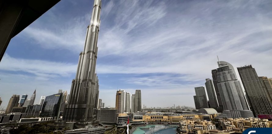 Apartamento en Downtown Dubai (Downtown Burj Dubai), Dubai, 2 dormitorios, 151 m², № 91336